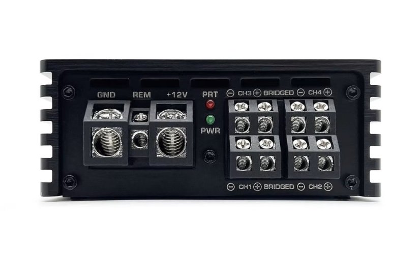 4kanálový zosilňovač Zapco HB 104D II