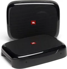 Subwoofer JBL Fuse umiestnenie pod sedačku