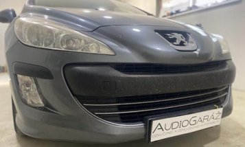 Peugeot 308 - výmena reproduktorov
